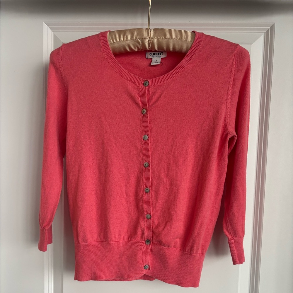 100% soft cotton cropped thin button-down excellent condition